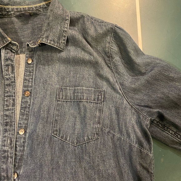 Lands End denim top. Vintage lace added to cuff. Size 14 - Picture 10 of 12